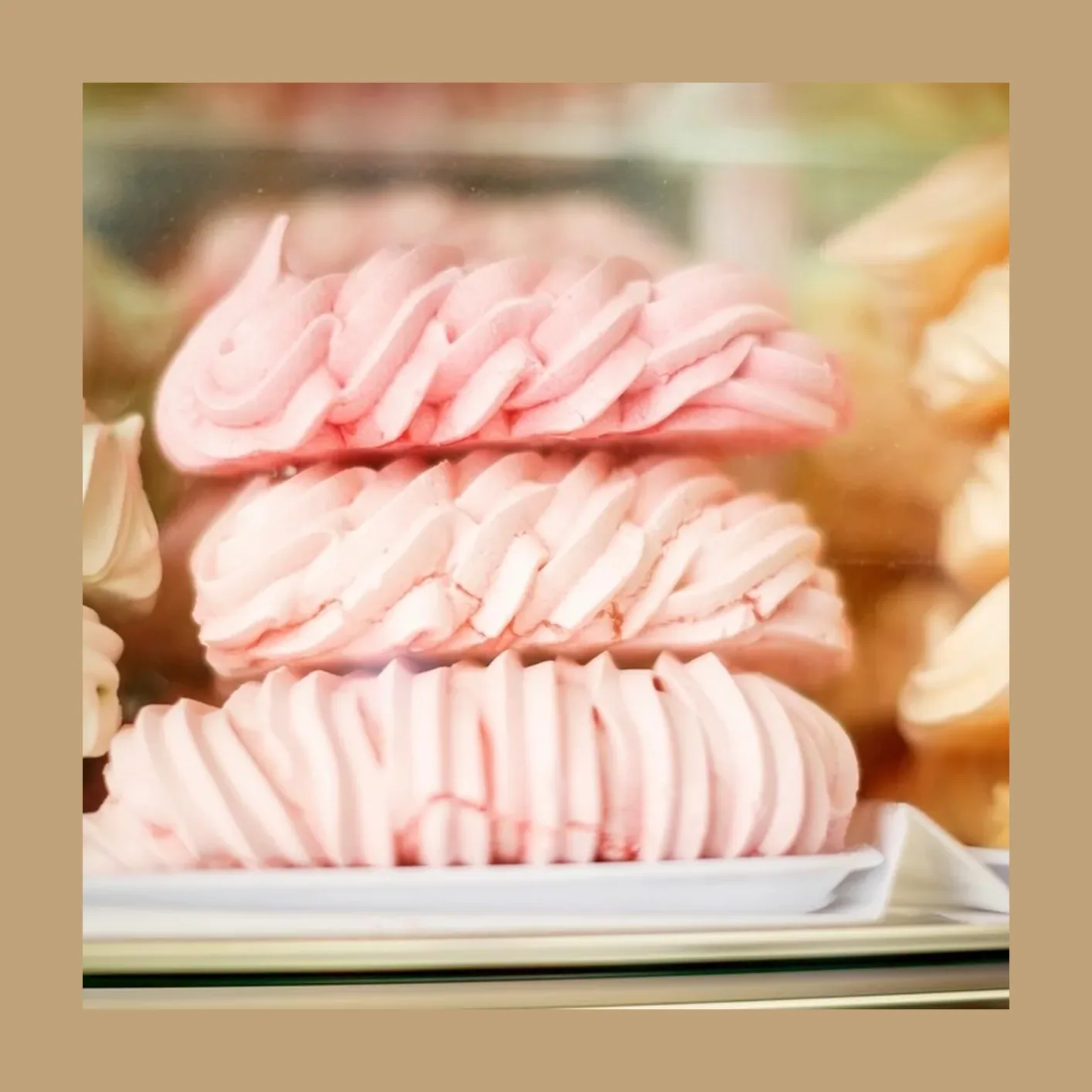 Merengues rosados (imagen 1 de 2)